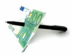close_up_penna_attraverso_ogni_cosa